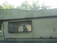 Een Russische dame wachtte gratis seksfilms kijken op lange termijn seks.