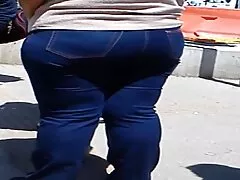 Alice laat grote en mooie tieten zien gratis pornofilms bekijken op onebcam.