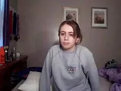 De geit neemt een bedrijf over en laat het in een gratis sexfilms kijken kat plaatsen.